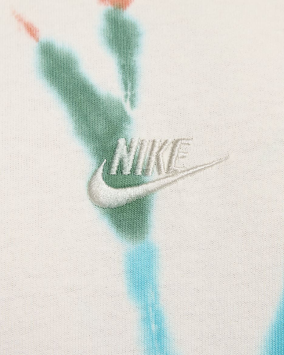 Nike pastel shirt best sale